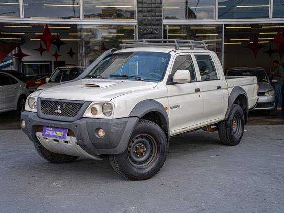 MITSUBISHI L200 SAVANA 2.5 4X4 CD 8V TURBO DIESEL 4P MANUAL